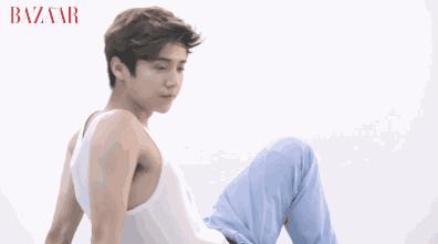 咱偶像不是在戴表他是戴个豪宅！意不意外，惊不惊喜？！