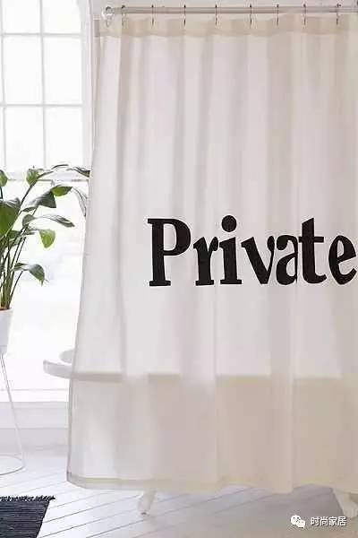 自从卫生间有了浴帘,浴帘太轻了洗澡怎么处理