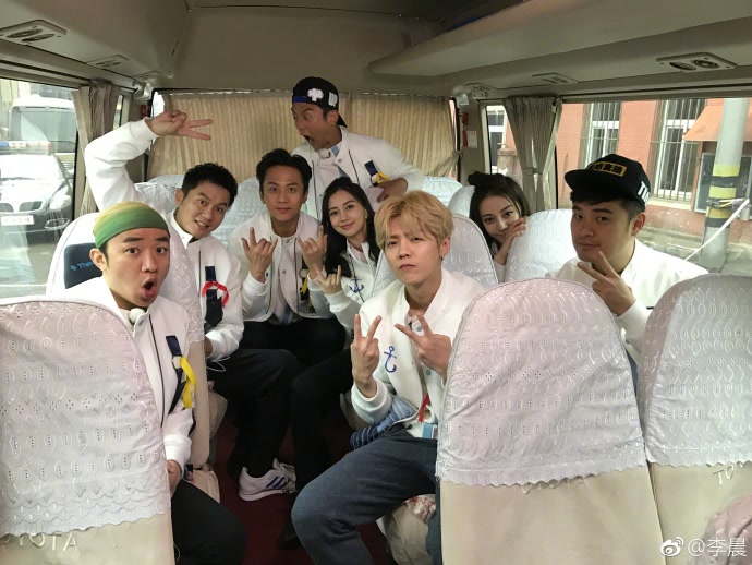 angelababy奔跑吧第六季穿搭,angelababy回归奔跑吧礼服