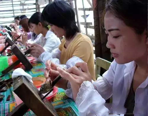 珍珠养殖过程揭秘,珍珠养殖要多久