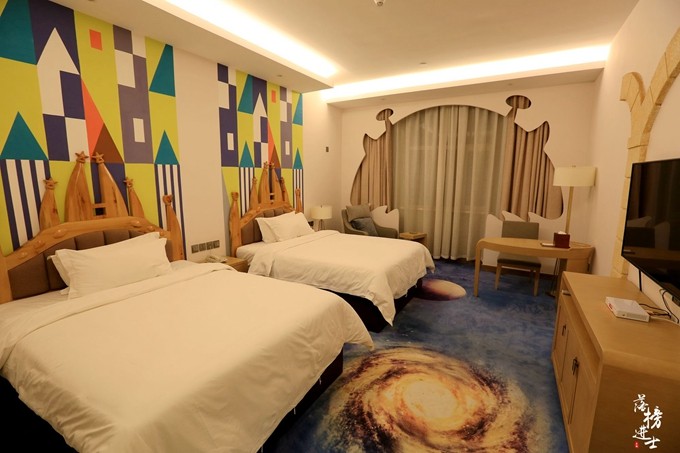 泉城欧乐堡动物王国夏天怎么去,泉城欧乐堡梦幻世界星空过山车