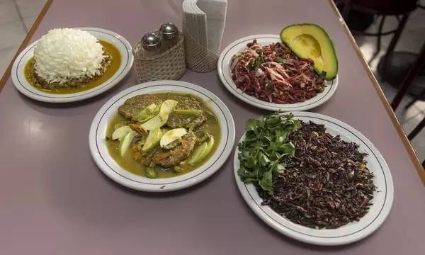 蚊子那么讨厌为什么不灭绝,蚊子那么多怎样处理呢