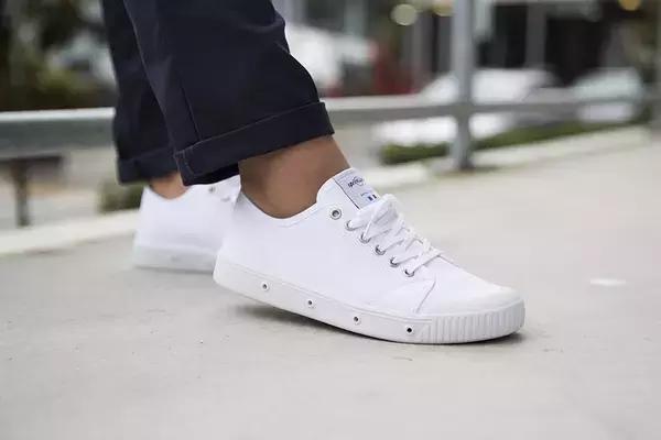 有没有跟vans差不多的,收集各种名牌鞋vansconverse