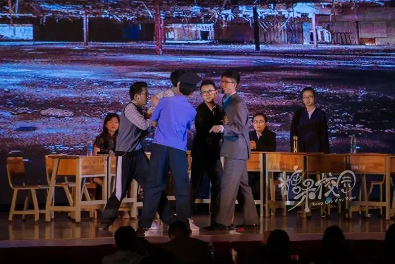 昆十中校园表演,校园话剧活动报道