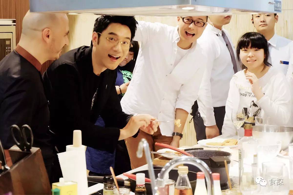 林依轮的辣酱和老干妈的辣酱,林依轮的辣酱为什么卖得快