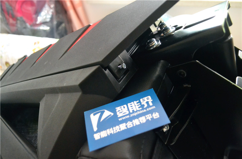 能够让人放松的椅子,让人腰挺直的椅子