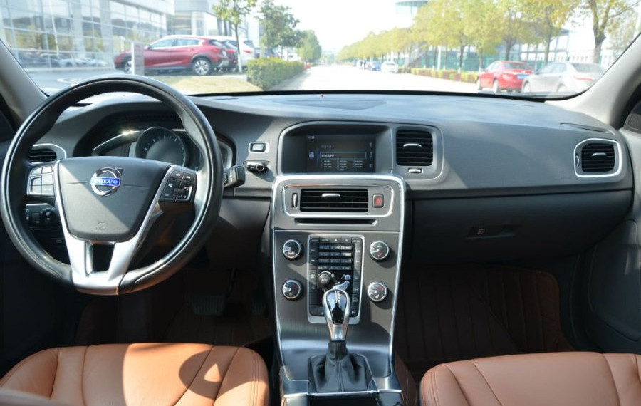 二手14款s60l值得买不,不保值值得买的二手车s60