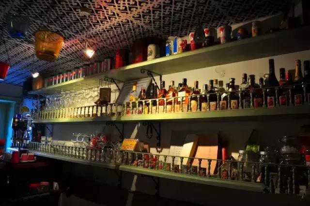 天津可以看球赛撸串的地方,在天津津南喝酒看球