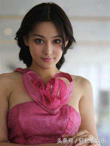 话题女王许纯美完整版,美丽的话题女王杨幂