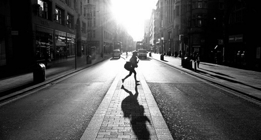 对焦追焦拍摄技巧,相机前景遮挡拍摄对焦技巧