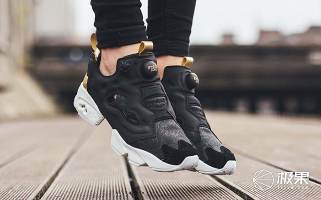 便捷式系鞋带球鞋,自动系鞋带的nike球鞋