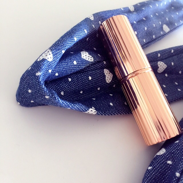 母亲节送妈妈口红,母亲节给妈妈送什么口红好