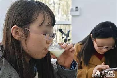 进口奶粉怎样辨别真假的方法,识别真假奶粉的方法