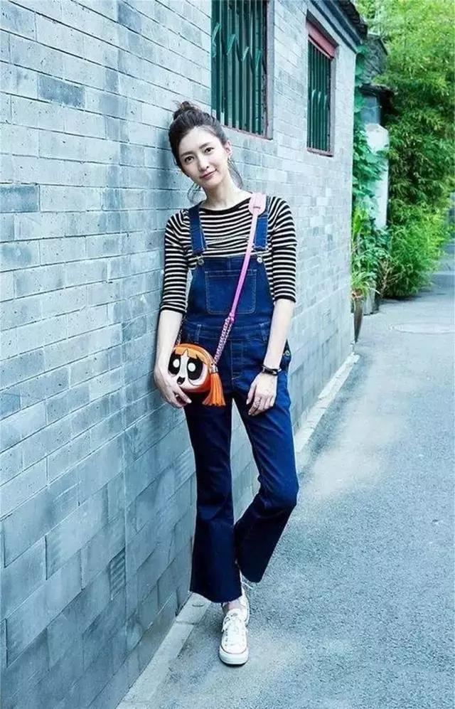 江疏影,周冬雨的穿搭过人之处,看那些好到报警的原创设计女装