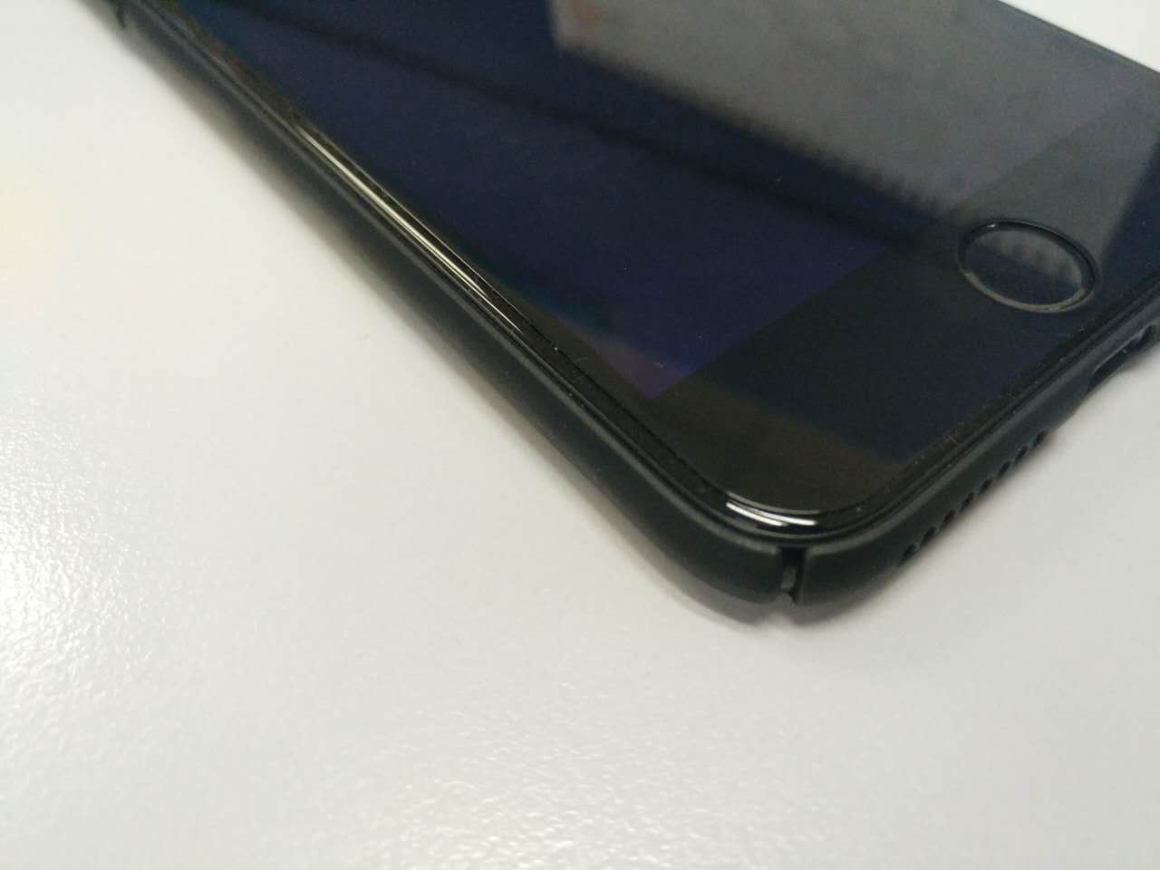 iphone7需不需要贴钢化膜,iphone7钢化膜一体