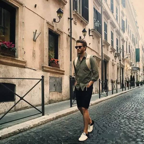 夏天短裤怎么穿才不像大叔,短裤穿起来不好看