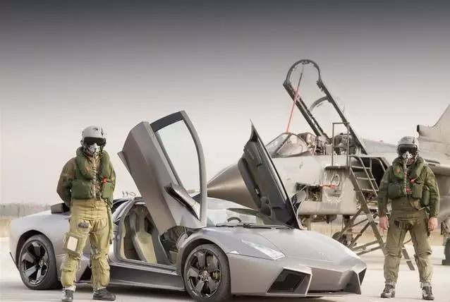 穷玩车富玩表顶级富豪,各大富豪的私人飞机