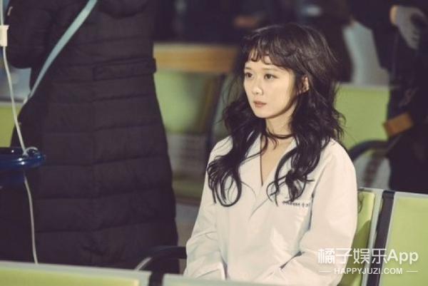 空气刘海OUT了！跟着《奶酪陷阱》火起来的泰迪卷你敢不敢来一个？