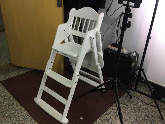 出入境照片在大厅拍照教程,口袋证件照如何拍港澳通行证