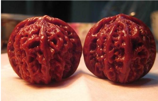 一入文玩深似海，细说几种常见的文玩做旧方法