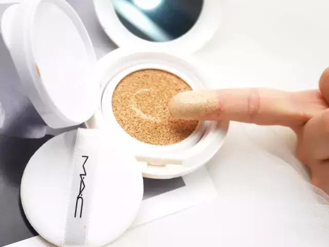 还沉浸在美景中无法自拔,还沉浸在美颜的世界无法自拔