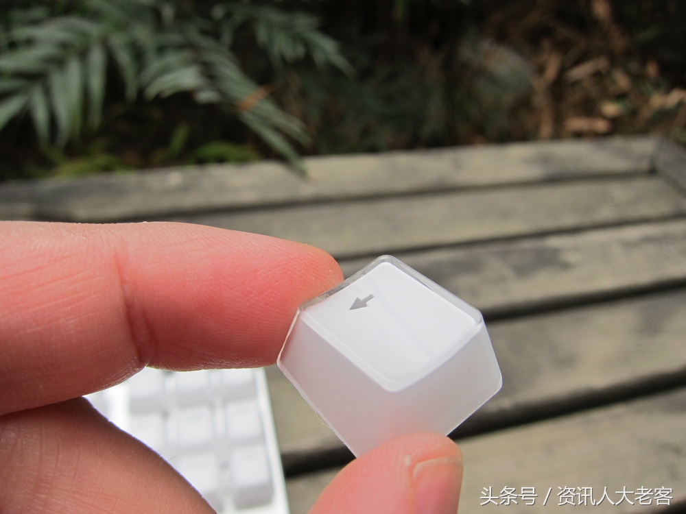 雷柏机械键盘v500冰晶版,雷柏v500s冰晶版怎么样