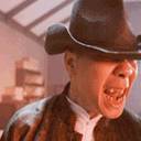 发错私密照、和粉丝谈恋爱|37个新媒体年轻人的疯狂故事