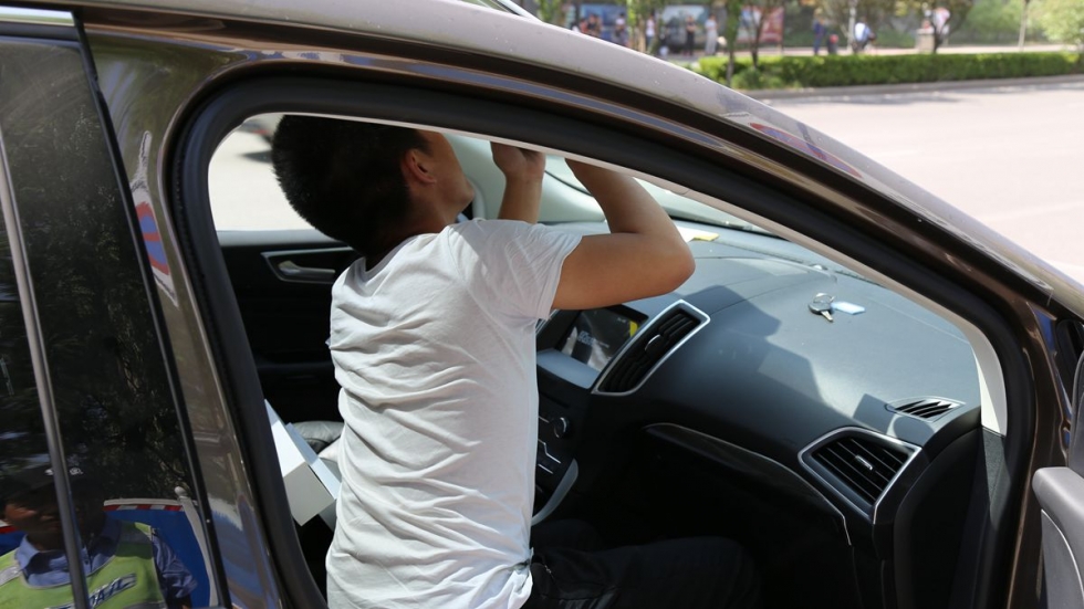 捷渡智能后视镜乐享版,二代捷渡后视镜