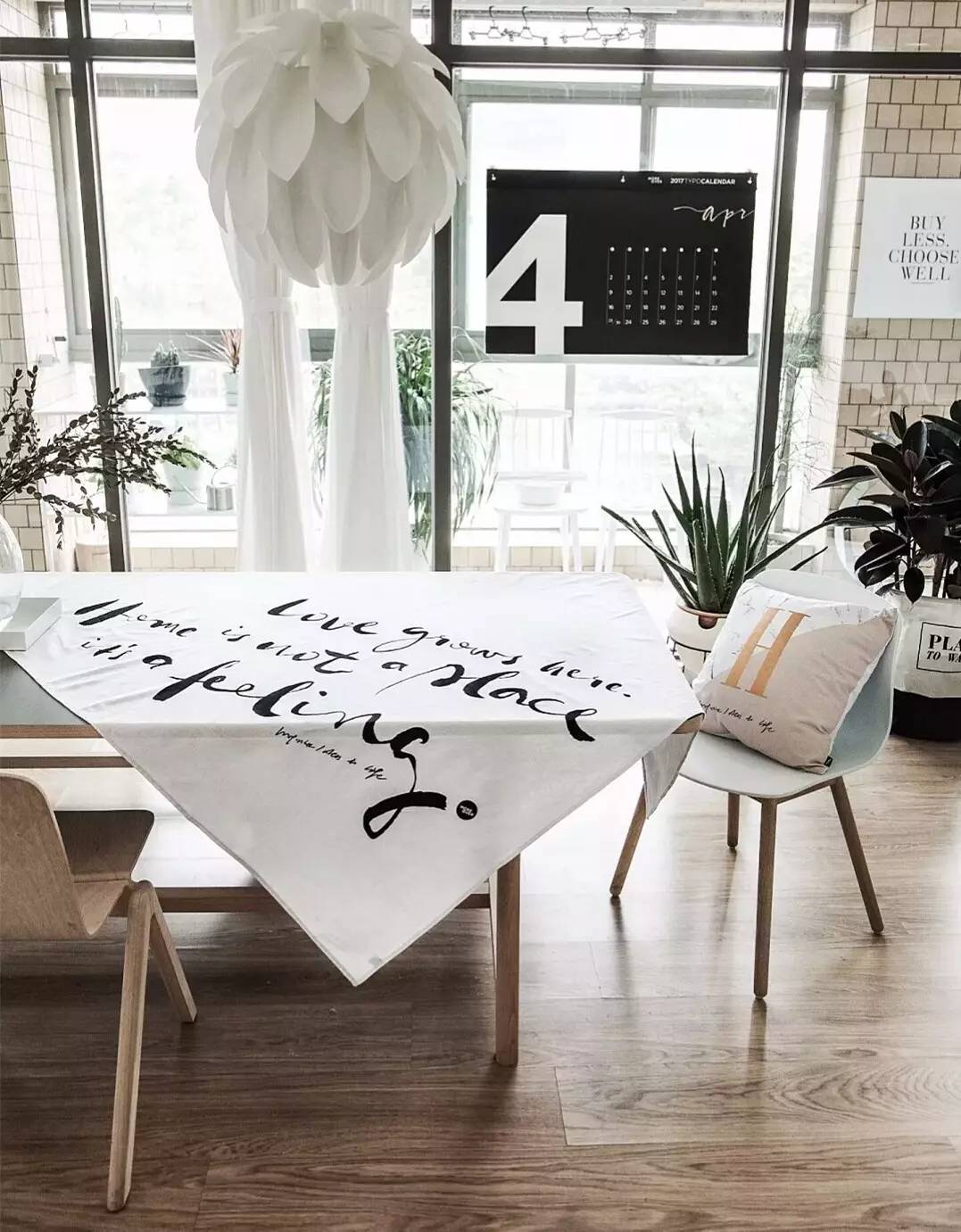 餐桌桌旗怎么搭,白色餐桌怎样搭配旗布