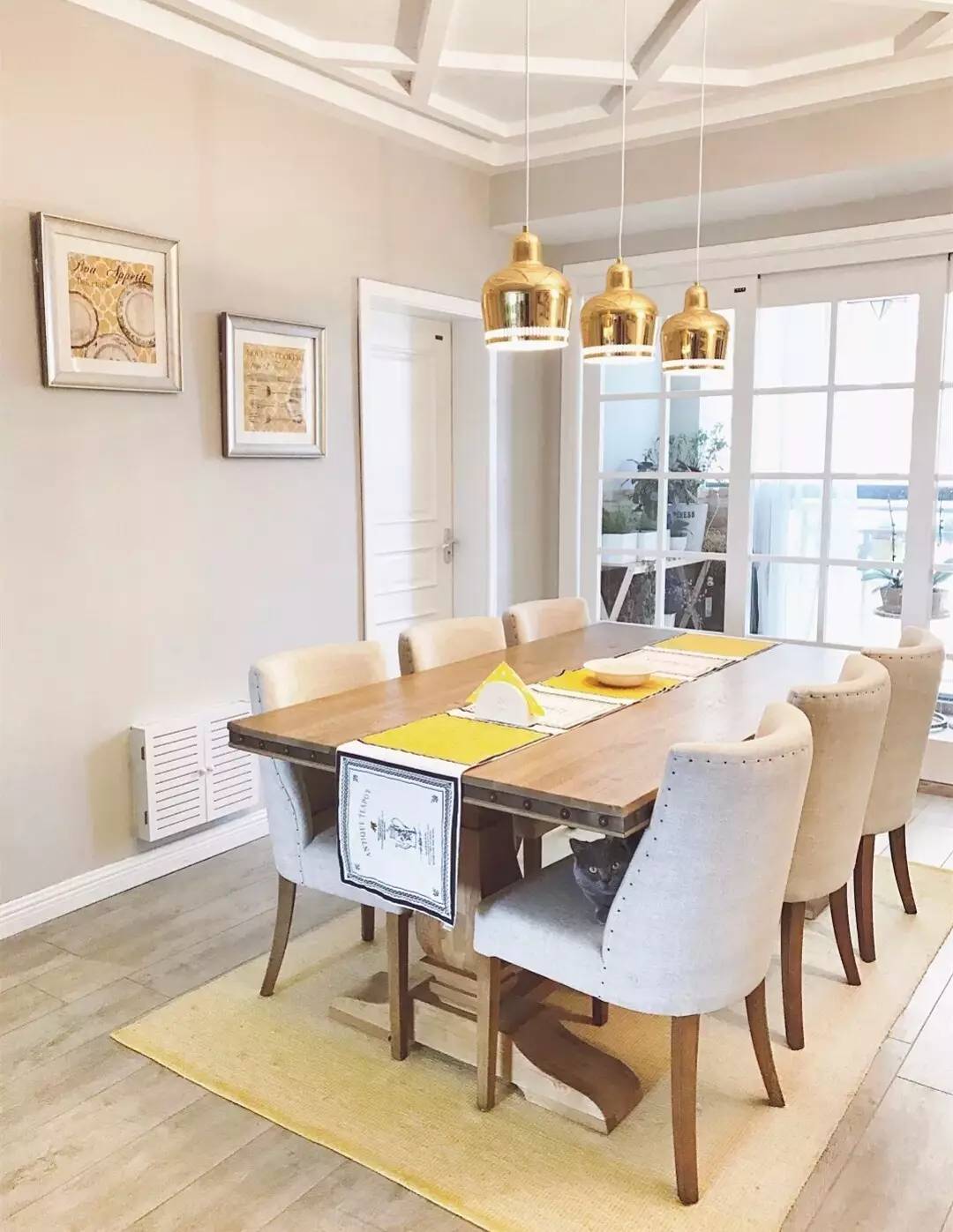 餐桌桌旗怎么搭,白色餐桌怎样搭配旗布