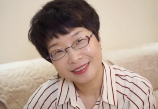 送给妈妈的礼物口红,适合母亲节送的礼物口红