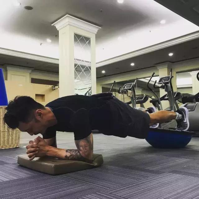 他是女人都想要的张志明,可是我更想要他的……