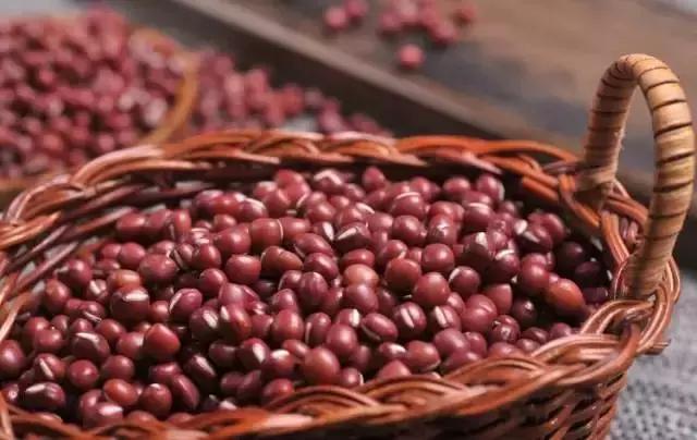 红豆有什么功效呢,红豆有什么功效的短视频