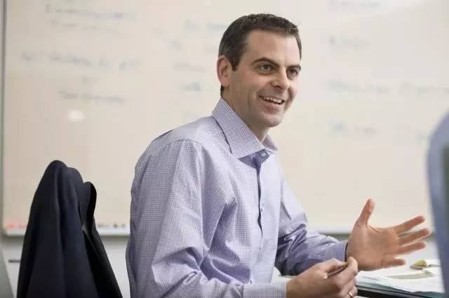 《科学》:难以置信!美国三所高校联合发现神奇小分子,开启疾病治疗新方向|奇点猛科技