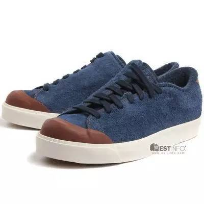 曾经这些鞋穿在脚下我没有珍惜,现在我跪着也找不回来了