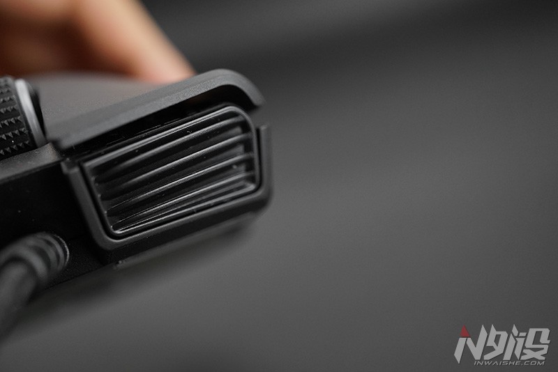 razer锐蝮蛇竞技版怎么调,razer曼巴眼镜蛇精英版鼠标评测