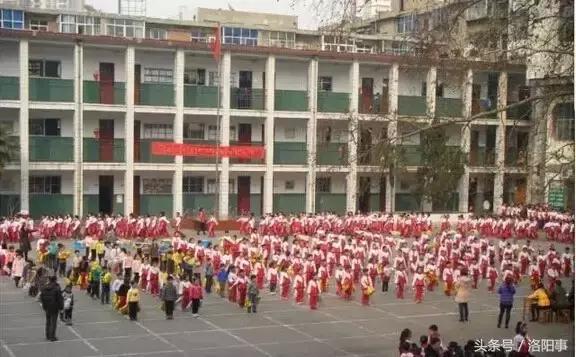 洛阳洛龙区学区房还值得入手吗,洛阳学区房的未来走势