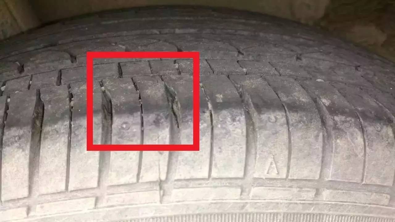 新机油开了几天可以换掉一部分吗,新换的发动机机油用多久