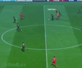 足球哪些搞笑瞬间图片,科斯塔踢球视频