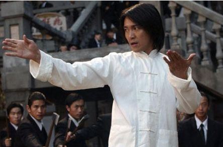 全面扒皮周星驰的新宠林允,周星驰林允素材