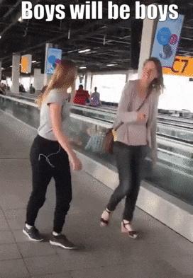 看到这张照片你最先想到的是什么,看到这张照片你最先想到的是谁