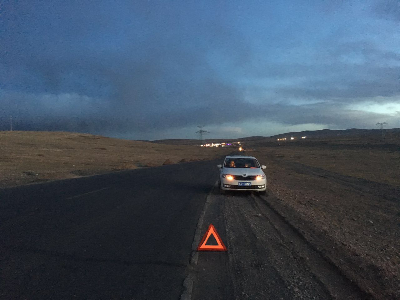 西藏藏北惨烈车祸,西藏那曲至格尔木车祸