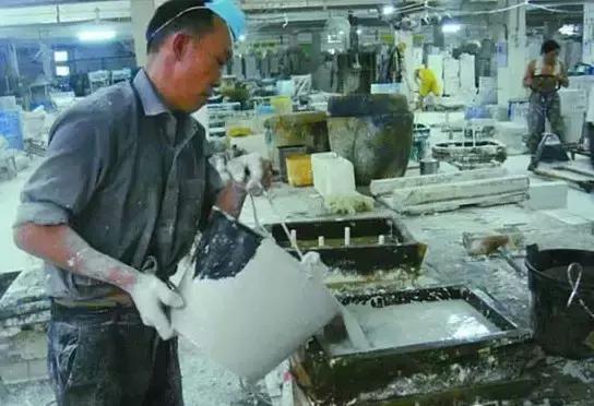 买家具一定要去实体店吗,买家具要到真正的工厂