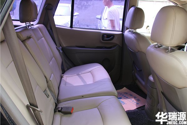 现代二手车推荐2万到4万suv,40万左右买什么二手车硬派越野车