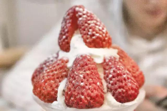 超大杯水果茶抖音团购,网红水果杯700ml