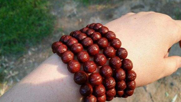 凤眼菩提越小越值钱吗,凤眼菩提价格一般多少