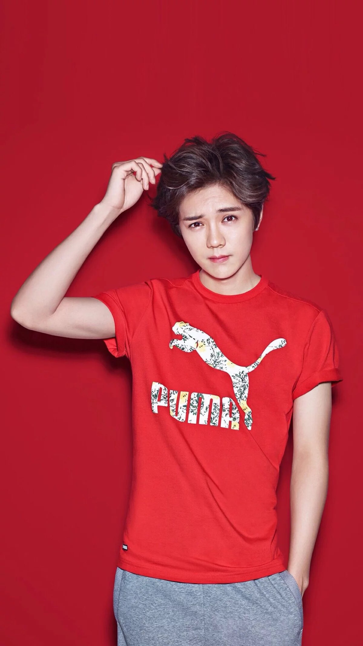 鹿晗最新壁纸高清无水印,鹿晗高清壁纸无水印加文字