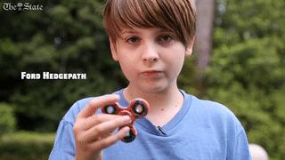 活不过这个暑假？！指尖陀螺到底何罪之有？