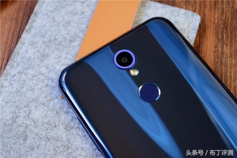 效果最好的裸眼3d手机,裸眼3d屏幕效果最好的手机