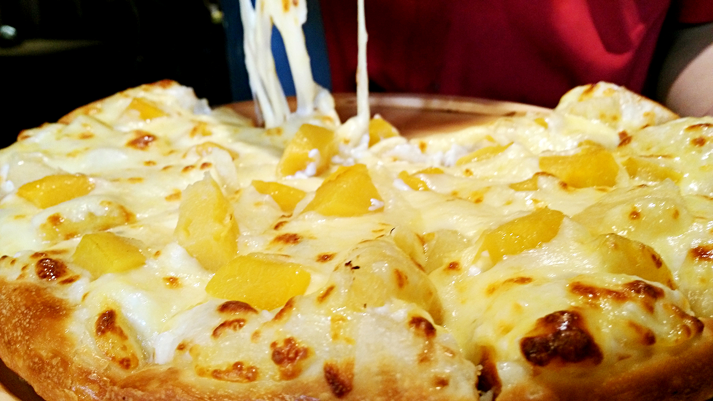 东坝好伦哥新航母店位置,好伦哥自助餐航母店东坝